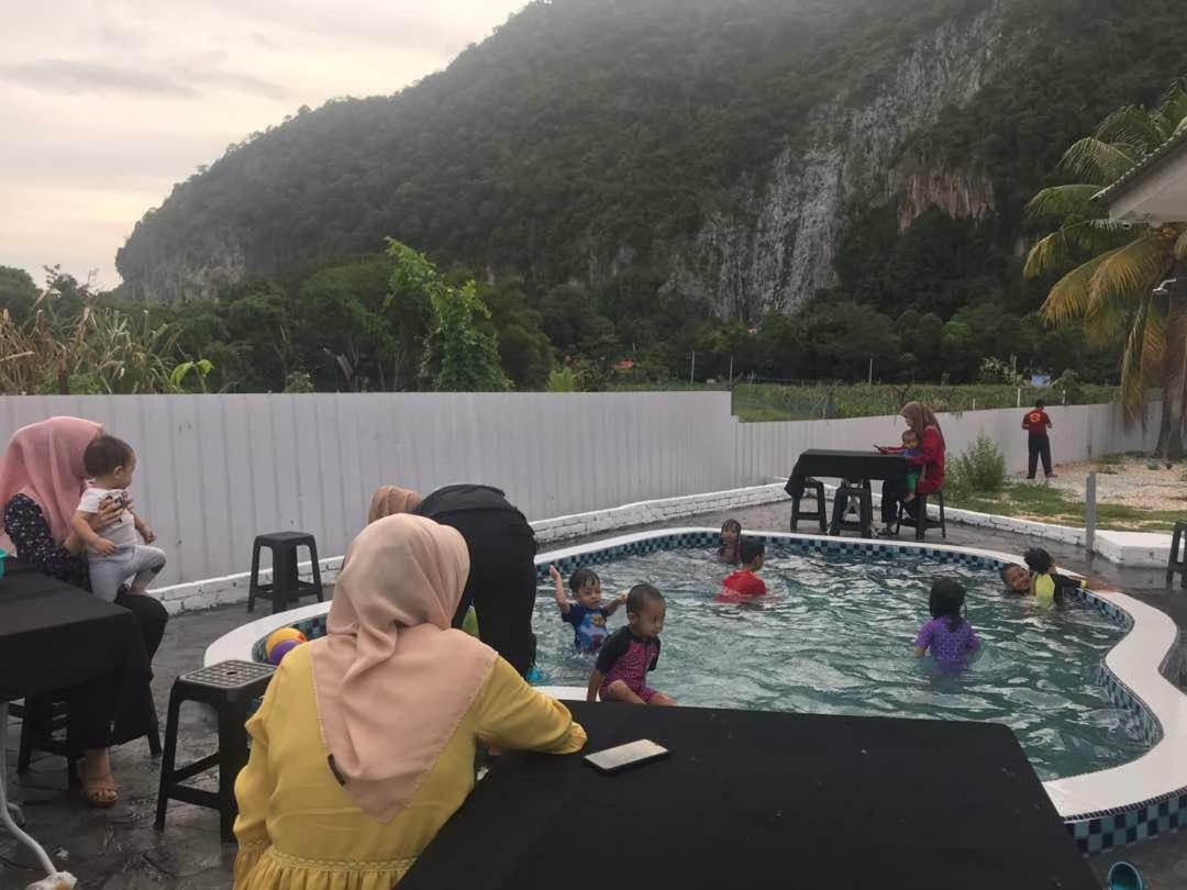 Mountain Garden Village Chalet *